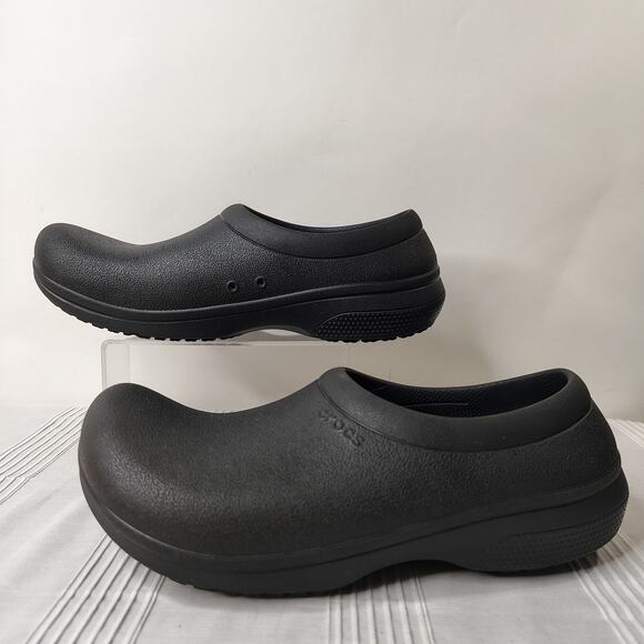 CROCS On The Clock Work Shoes Clogs Slip On Black Slip Resistant Mens 6 Womens 8 - Picture 2 of 11